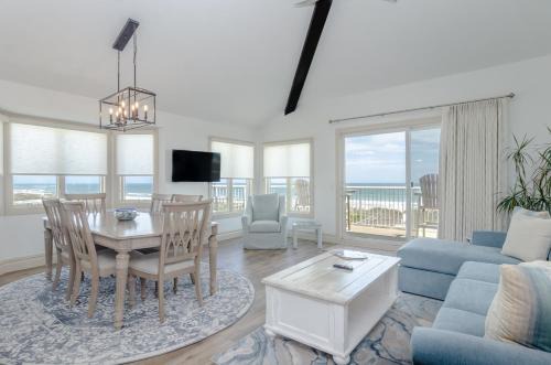 Shell Island House | Sunrise Sunset by Bryant Real Estate