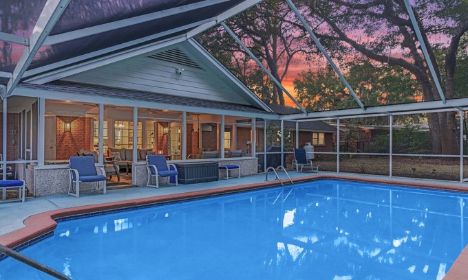 Jekyll Island House | Sunset views~Marsh trails~Bikes~Dedicated work space~Room for guests