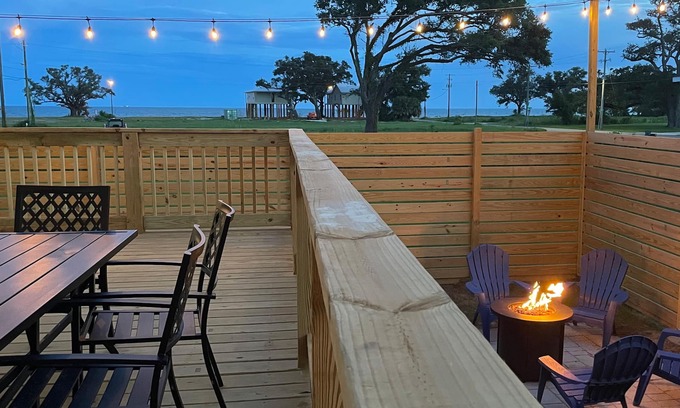 Mississippi City House | Sunshine On the Beach - Gulfport, Mississippi