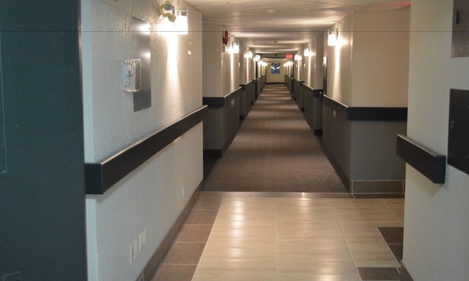 Grande Prairie Hotel | Super 8 by Wyndham Grande Prairie