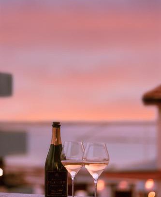 Lido Apartment | SUPER ATTICO VISTA MARE, Domus Lumeras