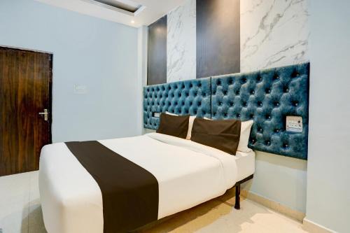 Varanasi Hotel | Super Hotel O SHIVA VALLEY HOTEL