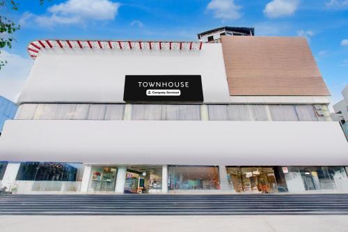 Khattalwada Hotel | Super Townhouse Kothapet Formerly Surabhi Elite
