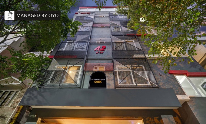 Domlur House | Super Townhouse OAK Spruce Hotels A2