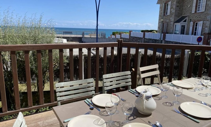 Saint-Cast-le-Guildo House | Superb apartment in La Garde, 20m from the beach!