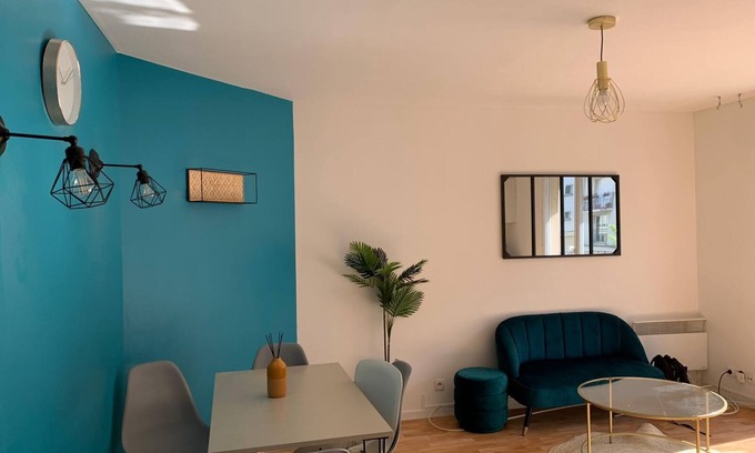 Cergy Apartment | Superb bright apartment 2 minutes from Cergy station