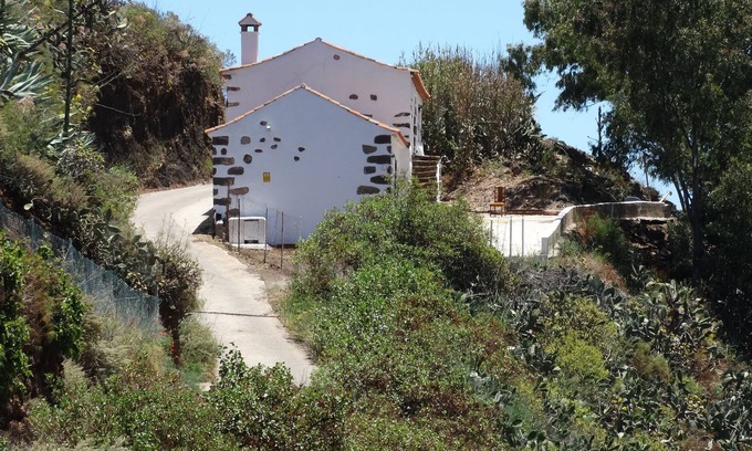 La Solana Cottage | Suvan, La Casa de la Felicidad