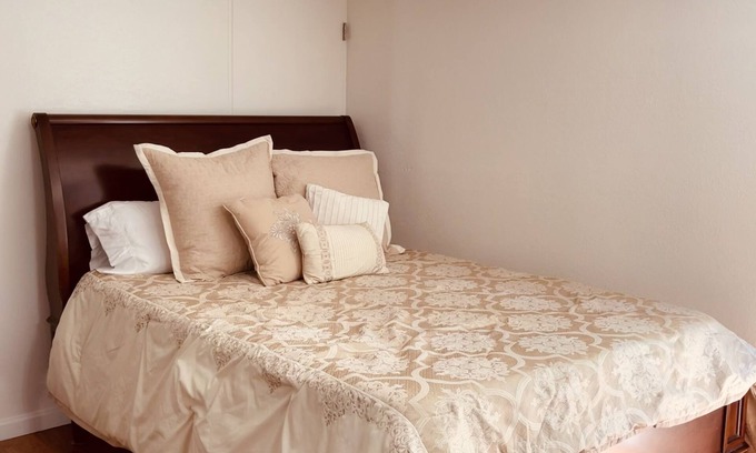 La Mesa Apartment | Sweet roomy studio with patio and grassy area for your fur buddy!