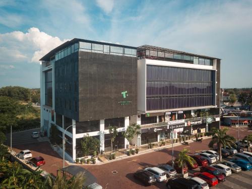 Kampung Alor Bangsa Hotel | T+ PREMIUM HOTEL
