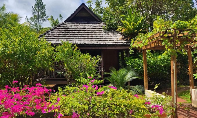 Papara House | TAHITI - Bungalow Tiamao Auti