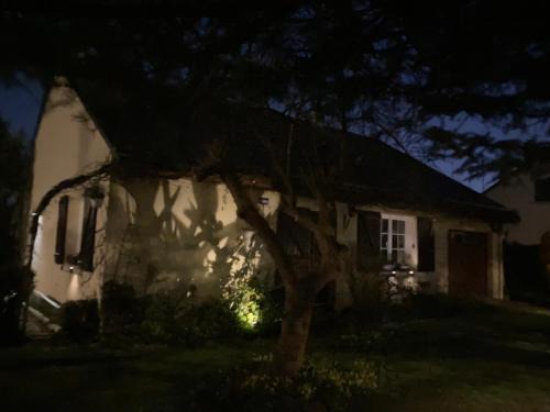 Chartres House | Tajitu chambre table d hôte naturiste