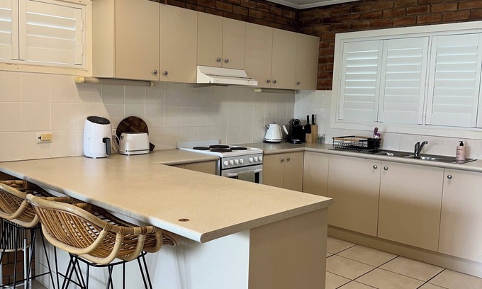 Palm Beach Apartment | Tallebudgra Creek Getaway