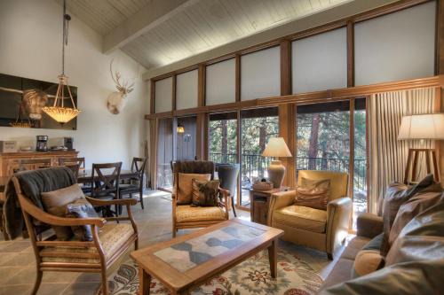 Purgatory House | Tamarron Pinecone - 810