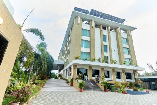 Shirdi Hotel | Tania President Inn