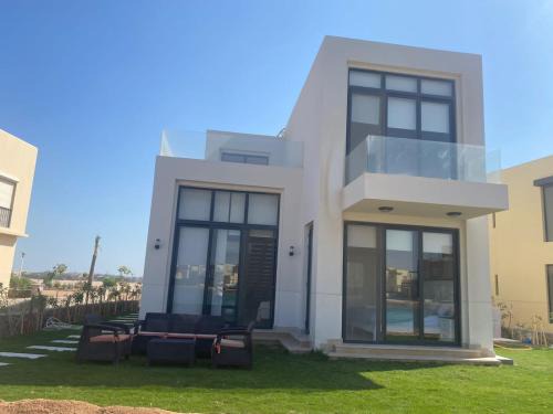 El Gouna Villa | Tawila, 4 Bedroom Villa, Brand new, directly on a lagoon
