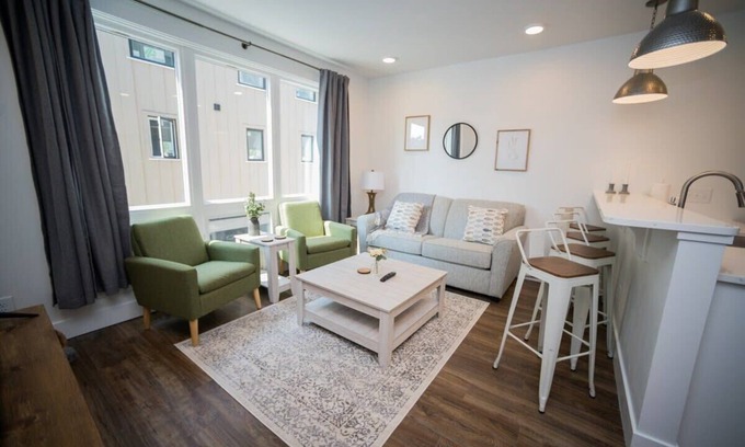 Traverse City Condo | TC Condo with Private Rooftop!