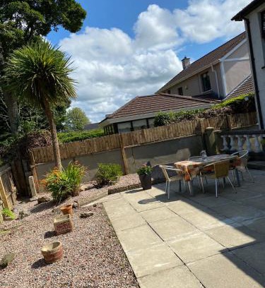 Londonderry House | Teach Mor