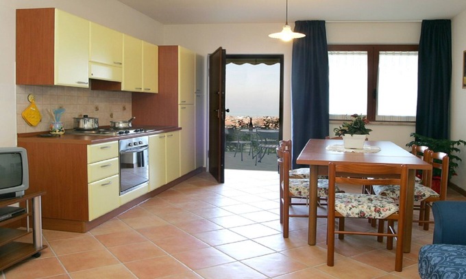 Tortoreto Apartment | Terra Madre Residence: sea view-garden-air conditioning-wifi internet