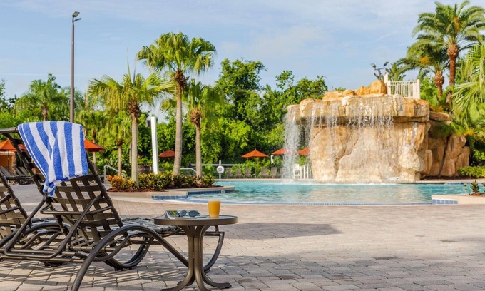 Windsor Palms Resort | Thanksgiving for a family of 8 in Celebration at Mystic Dunes Resort & Golf