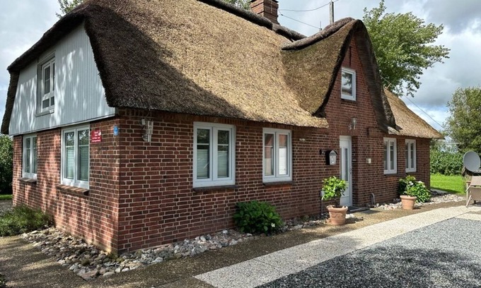 Witzwort House | Thatched roof dream on Eiderstedt in North Friesland