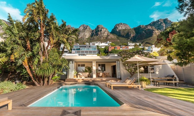 Camps Bay Villa | The 5 Apostles, Amazing beautiful spacious villa in Campsbay to enjoy a holiday