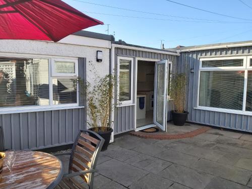 Skegness Ski Chalet | The Annex