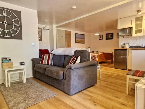Camborne Apartment | The Annexe At The Old Mill