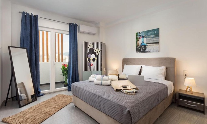 Kallithea Apartment | The Aristotelian Suites by Athens Stay