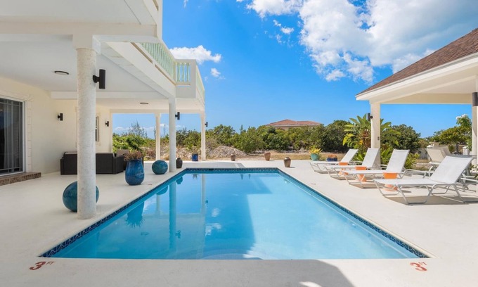 Ocean Point Villa | The Babbington Villa