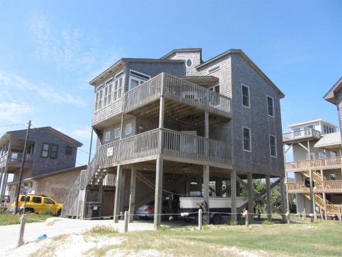 Frisco House | THE BAITED HOOK cottage
