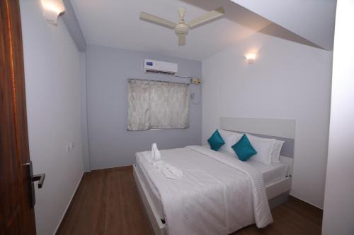 Kottakuppam House | The Base Inn (where convenience meets luxury)