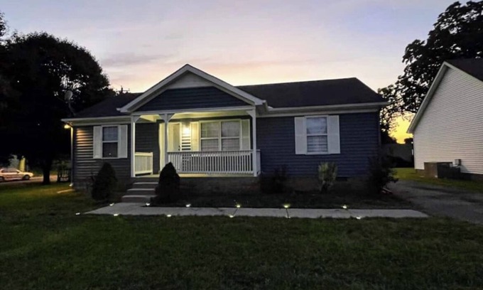 Murfreesboro House | The Blue House