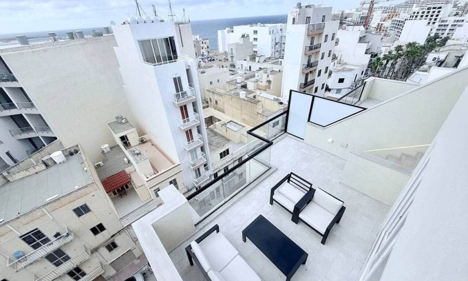 Bugibba Apartment | The Bugibba Central Penthouse!