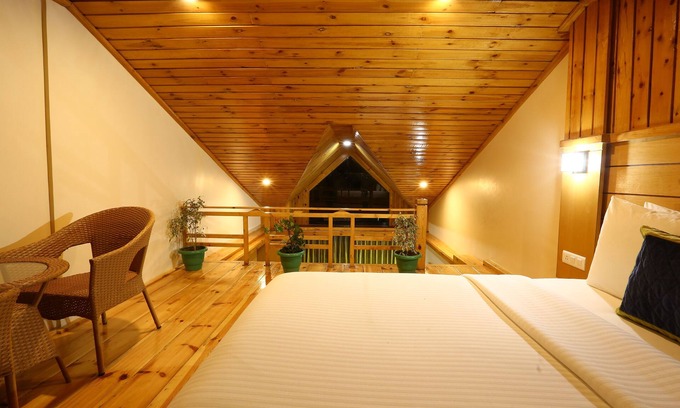 Baldeyan Hotel | The Byke Nature Vilas Pure Veg