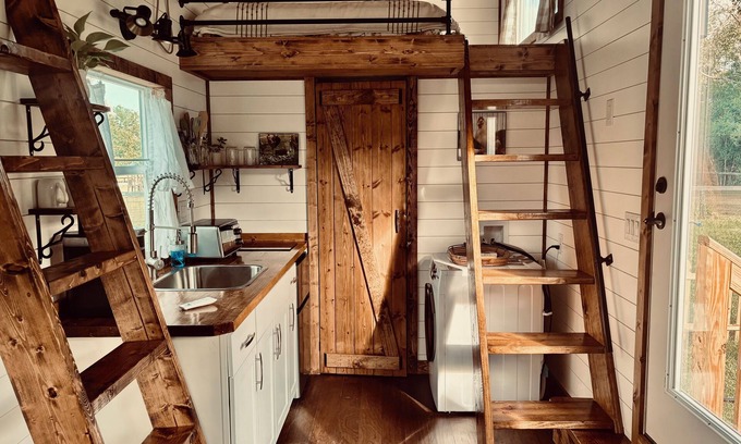 Fellowship Cottage | The Chicken Coop at the Barn at Fly Away Farm