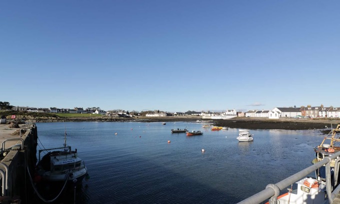 Newton Stewart Cottage | The Clamshell