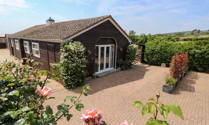 Brighstone Cottage | The Coach House