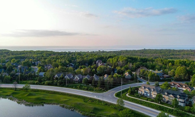 The Blue Mountains Ski Chalet | The Corona at Blue View Chalets