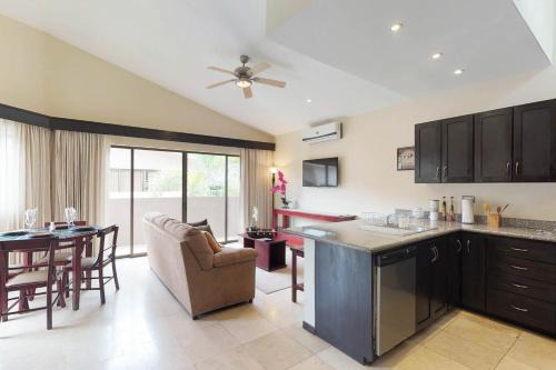El Ocotal Apartment | The Cove 3/4