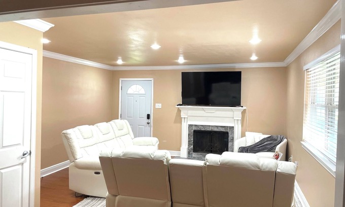 Tall Timbers - Brechtel House | The Cozy Getaway in New Orleans!