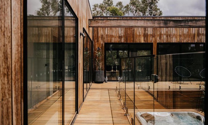 Hepburn House | The Deck - Hepburn Springs Daylesford