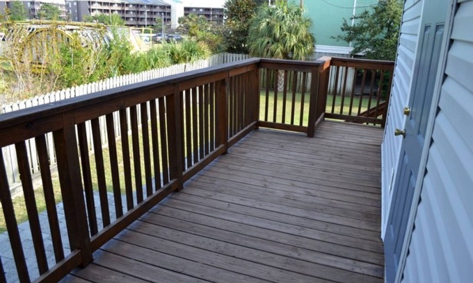 Ocean Drive Condo | THE DECOY, OCEAN DRIVE, NMB, 1/2 BLOCK TO BEACH, 1 BLOCK TO MAIN S. NORTH MYRTLE