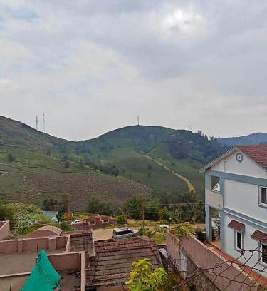 Fern Hill House | The Dew Nest