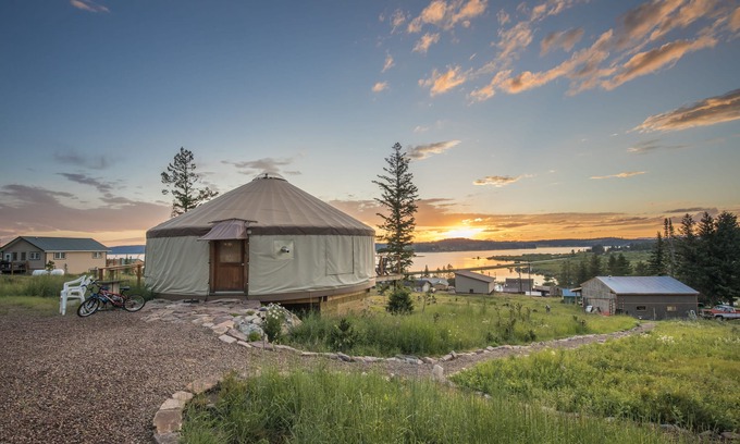 Georgetown Cottage | the end of the road yurt