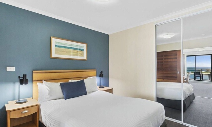The Entrance Resort | The Entrance Waterfront Apartment 505