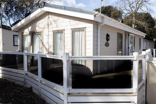 Mudeford House | The Escape