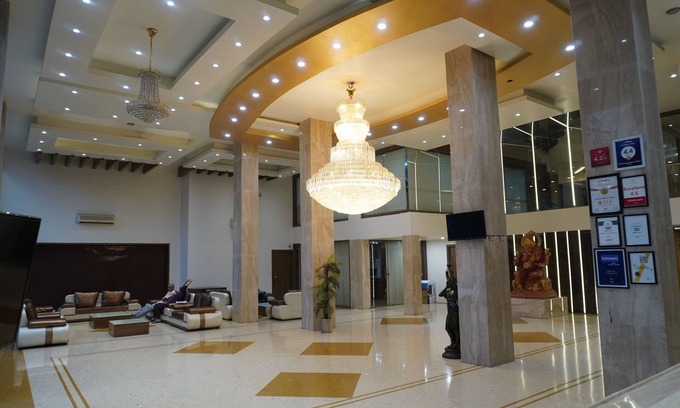 Rajkot Hotel | The Evergrand Palace