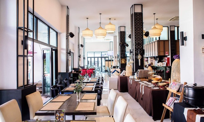 Old City Hotel | The Experience Walking Street Chiang Mai
