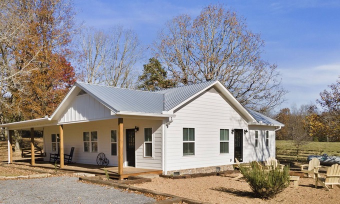 Fort Payne Other | The Farmhouse @ Desoto Farms with Hot Tub!