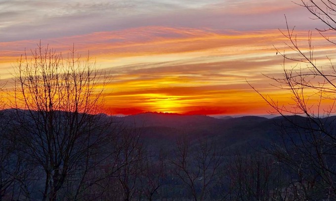 Seven Devils House | The Flippin View